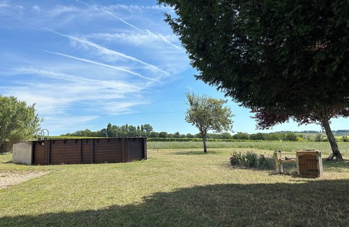 Saint-Ciers-sur-Gironde House | Holiday home in the countryside