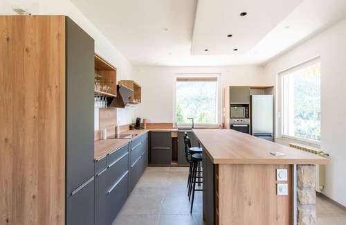 Saint-Julien-du-Verdon House | Holiday home in Saint-Julien-du-Verdon with garden