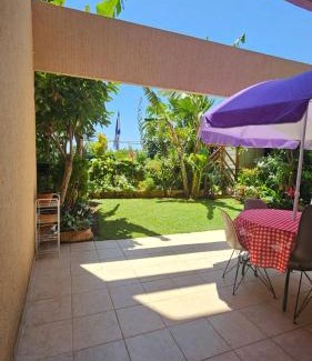 Caesarea Apartment | Holiday garden apartment עם מקלט