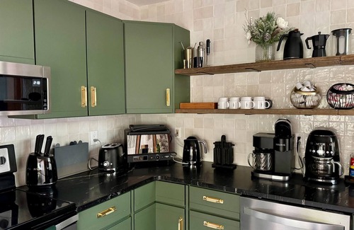 Gouldsboro Ski Chalet | Holiday getaway w/sauna hot tub kayaks games bikes griddle EV