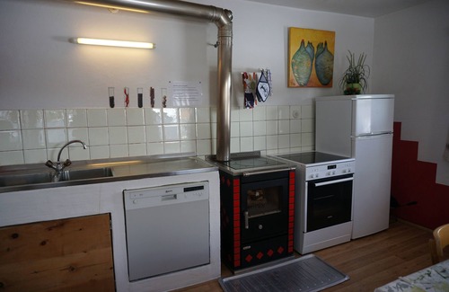 Großdorf House | Holiday home ideal for families & groups for 10 -12 people