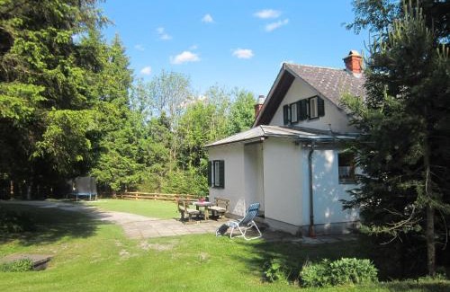 Sankt Martin am Grimming House | Holiday Home Landhaus Grüne Oase by Interhome