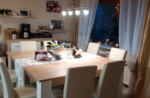 Schotten Apartment | Holiday home Rosemarie in Vogelsberg * Relaxing in the countryside * Hiking * Skiing *