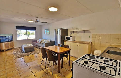 Kalbarri House | Holiday Haven 7B - Kalbarri WA