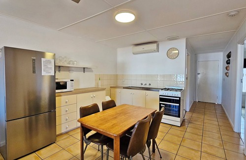 Kalbarri House | Holiday Haven 7B - Kalbarri WA