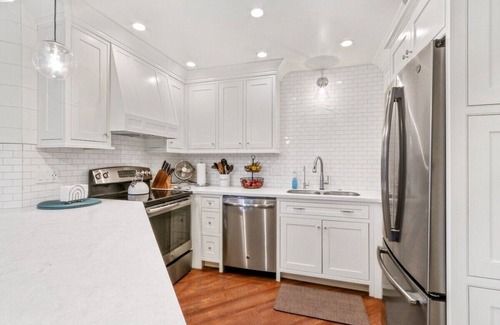 Fontana Condo | Holiday Hideaway at Abbey Springs |Beautifully Renovated |Patio & Deck |Pool |Beach |Clubhouse |Golf