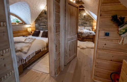 Pcim House | Holiday highlander cottage with fireplace, Zawadka