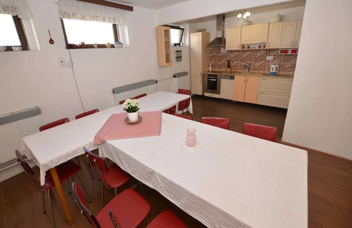 Jiretin pod Jedlovou House | Holiday Home in Jiretín near Ski Lift