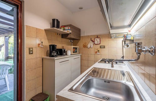 Pietrabuona House | Holiday Home 'La Casa Di Bea' with Mountain View, Private Terrace and Private Garden