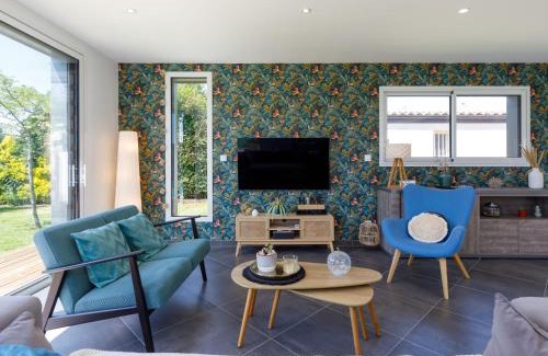 Saint-Brevin-les-Pins House | Holiday Home Villa Sunset by Interhome