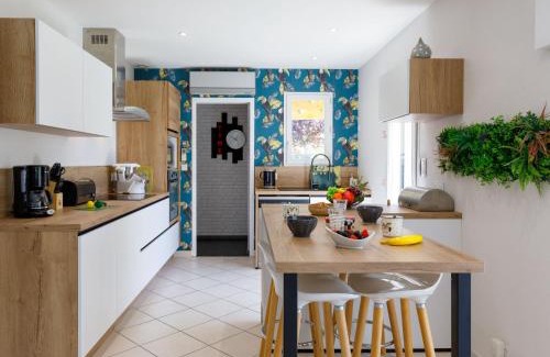 Saint-Brevin-les-Pins House | Holiday Home Villa Sunset by Interhome