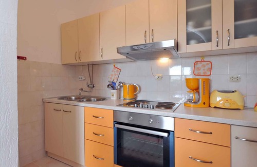 Seline House | Holiday home 20 m from the sea