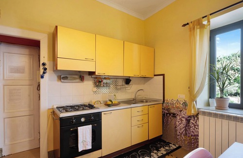 Colli di Fontanelle House | Holiday Home "Li Galli" with Sea View, Garden & Wi-Fi