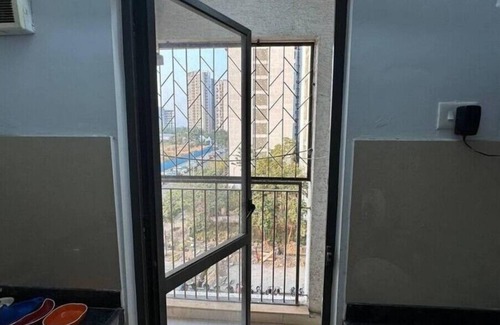 Amarnath Apartment | Holiday Home 2-Bedroom 1HK Specialenn