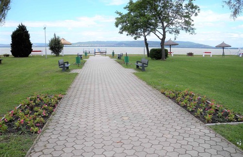 Balatonbereny House | Holiday home 200m from the beach