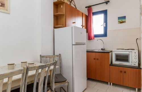 Kipri House | Holiday Home '9 Perasma Kypri Beach' with Private Terrace, Wi-Fi and Air Conditioning