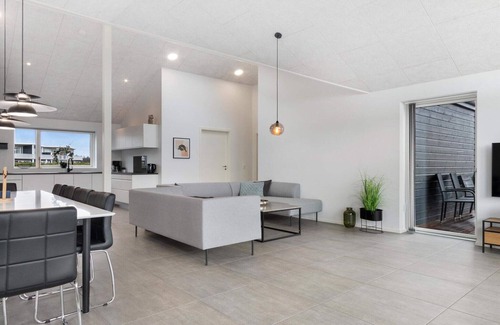 Lokken House | Holiday home, 950m from sea