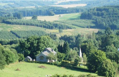 Mousny House | Holiday Home A Pas de Loup