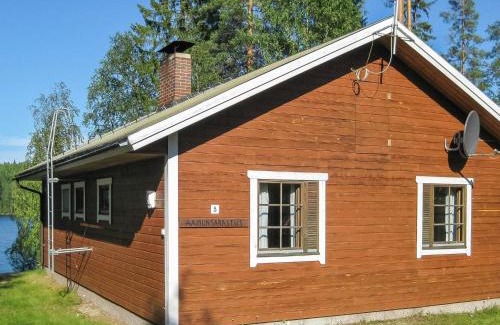 Savonranta House | Holiday Home Aamunsarastus by Interhome