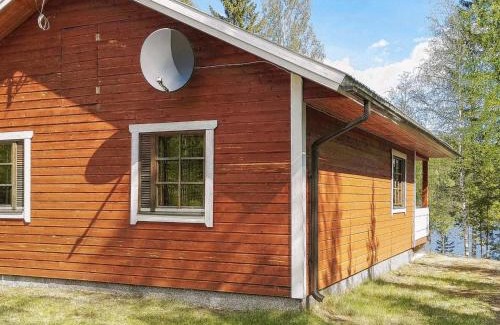 Savonranta House | Holiday Home Aamunsarastus by Interhome