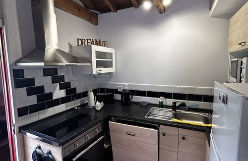 Cais do Galego House | Holiday Home 'Adega Pérola' with Wi-Fi