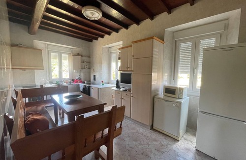 Foz House | Holiday Home 'Adelina' with Mountain View, Private Garden and Balcony