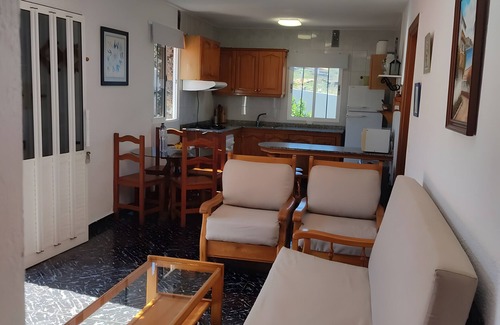 Mocanal House | Holiday Home 'Aguarijo' with Sea View, Private Terrace and Private Garden
