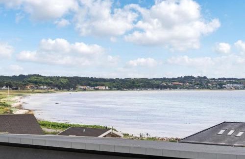 Egsmark Strand House | Holiday Home Ahmik - 200m from the sea by Interhome