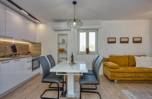 Salakovci House | Holiday Home Albina