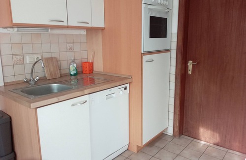 Humptrup House | Holiday Home 'Alte Schule' with Private Terrace, Private Garden and Wi-Fi