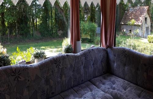 Gouvets House | Holiday home and mobile home with spacious garden, cleaning included