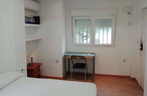 La Rinconada House | Holiday Home "Anexo de Invitados" with Private Pool & A/C