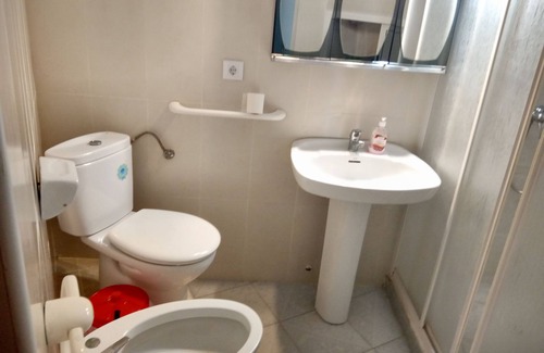 Lucar House | Holiday Home 'Apartamentos Miguel Y Rosa Lúcar' with Private Terrace, Wi-Fi and Air Conditioning
