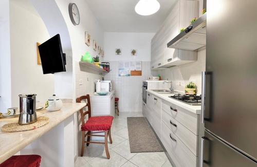 Cala Gonone House | Holiday Home Appartamento Holiday Near the Beach with Wi-Fi & Terrace