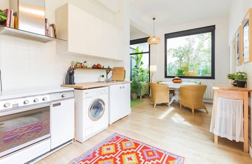 Bellavista House | Holiday Home 'Arte Y Descanso En Sevilla' with Private Terrace, Wi-Fi and Air Conditioning