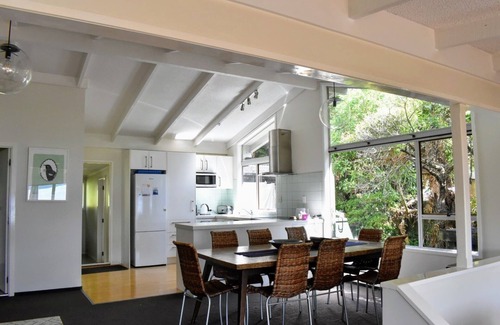 Lake Tarawera House | Holiday home at Lake Tarawera, Rotorua