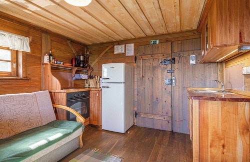 Srednje Grcevje House | Holiday home at the edge of the forest