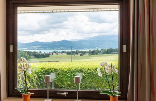 Attersee House | Holiday Home Attersee near Hiking Trails