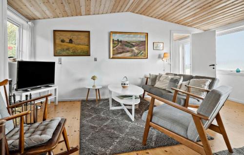 Bolshavn House | Holiday Home Bølsbakke Svaneke V