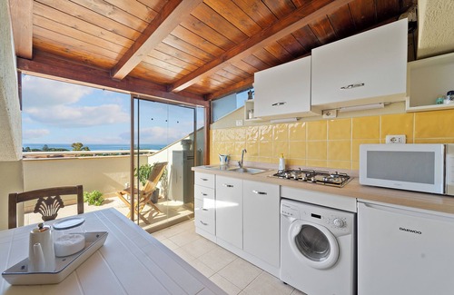 Su Forti House | Holiday Home "Bilocale Panoramico" with Sea View, Garden & A/C