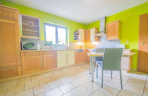 Aye House | Holiday home Le Clos des Libellules in Manhay with barbecue
