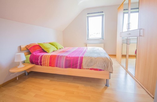 Aye House | Holiday home Le Clos des Libellules in Manhay with barbecue