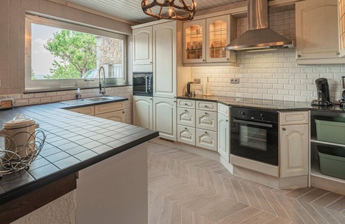 Marche-en-Famenne House | Holiday home in Marche-en-Famenne with garden