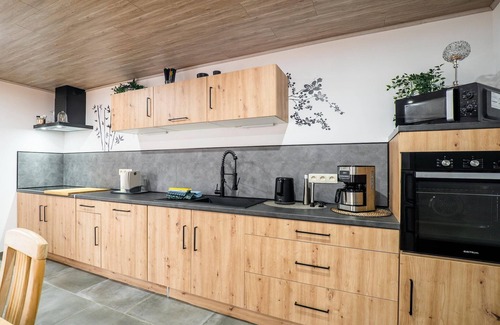 Treignes House | Holiday home in Wallonie with garden