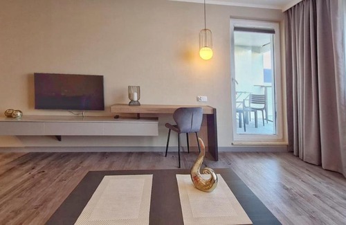 Miedzyzdroje Apartment | HOLIDAY HOME Bel Mare 314e z sypialnią i balkonem