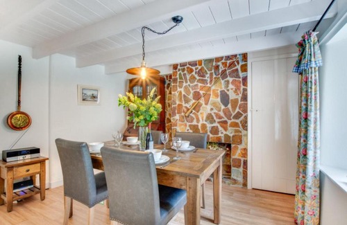 St Teath House | Holiday Home Birdy by Interhome