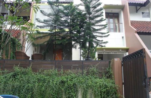 Bogor Timur House | Holiday Home Bogor Syariah