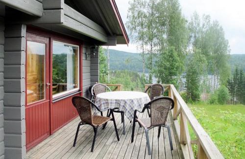 Grasmark House | Holiday Home Borrsjön by Interhome