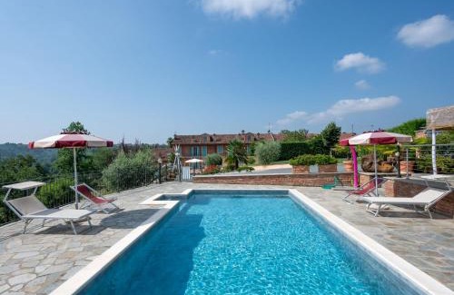 Monta House | Holiday Home Bricco delle Rondini by Interhome