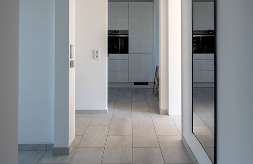Usingen House | Holiday Home 'Buchfinkennest' with Private Terrace, Private Garden and Wi-Fi